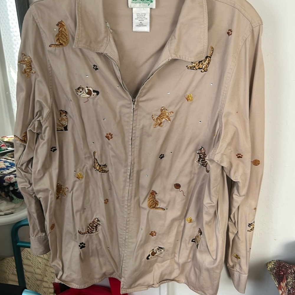Quaker cat jacket size xl excellent condition